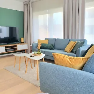Appartement Skaai Five - Newly Renovated 2 Bedrooms, Ostende