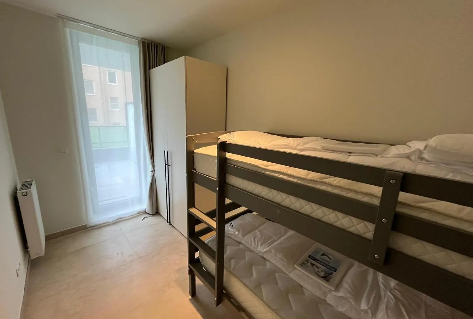 Spacious Newly Built Apartment With Two Bedrooms And A Large Terrace T12 Ostend